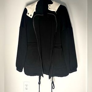 Casual Hoodie Jacket Voluminous Pocket Detachable Hat